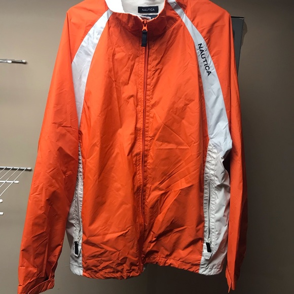 Nautica - Picture 2 of 4